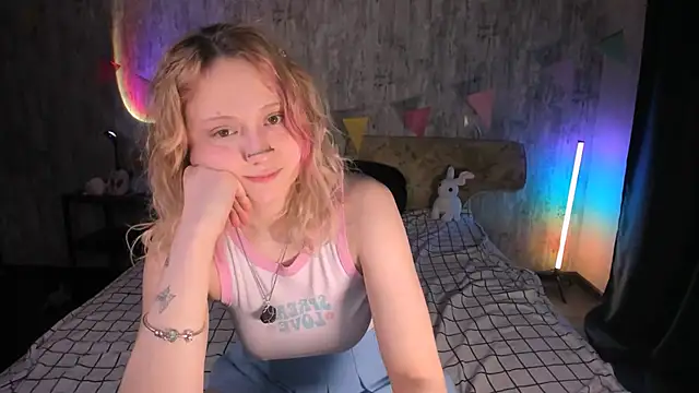 MariaMango online show from February 25, 2025, 10:31 pm