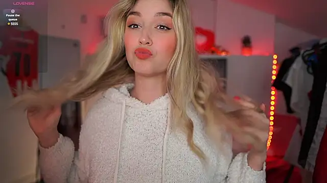 Alexis   Texas online show from March 22, 2025, 7:20 pm