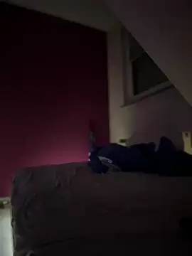 Bennyben8604 online show from March 13, 2025, 2:49 am