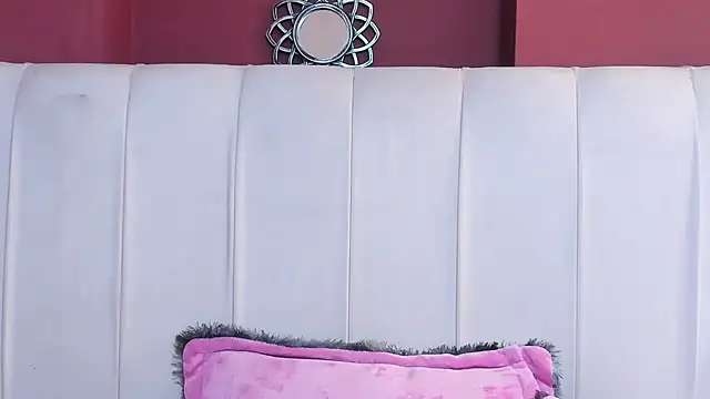  Emma Valka online show from February 26, 2025, 8:36 pm