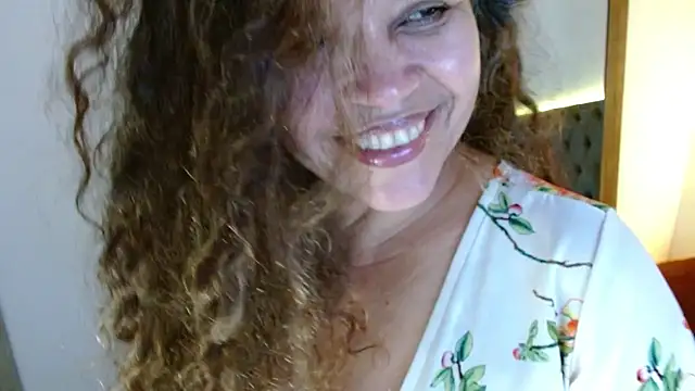 Alma Sexyy online show from February 24, 2025, 5:00 am