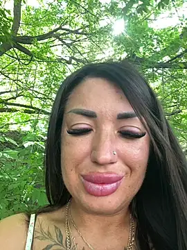 RuslanaXX online show from June 5, 2026, 6:52 am