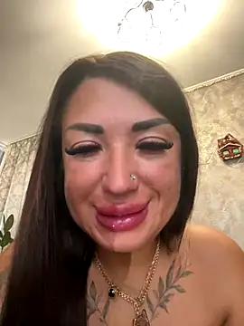 RuslanaXX online show from December 14, 2025, 3:24 am