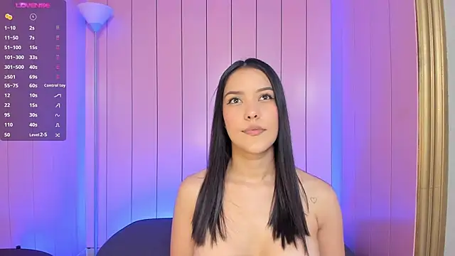 lexiethompson  online show from December 14, 2025, 12:11 pm