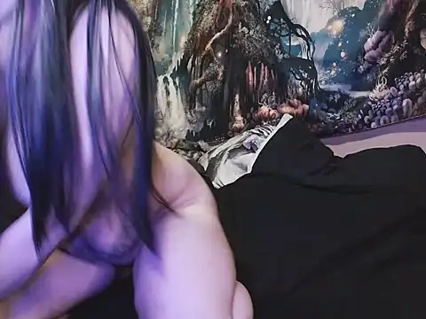 HighCityHoney online show from March 6, 2025, 8:59 pm