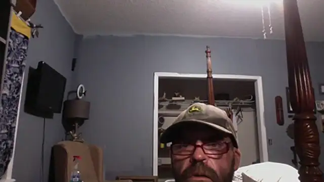 Onesieboy4daddys online show from November 9, 2025, 10:25 pm