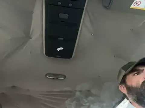 Onesieboy4daddys online show from April 10, 2026, 11:17 am