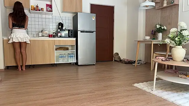 Elsa Ice online show from March 7, 2026, 4:19 am