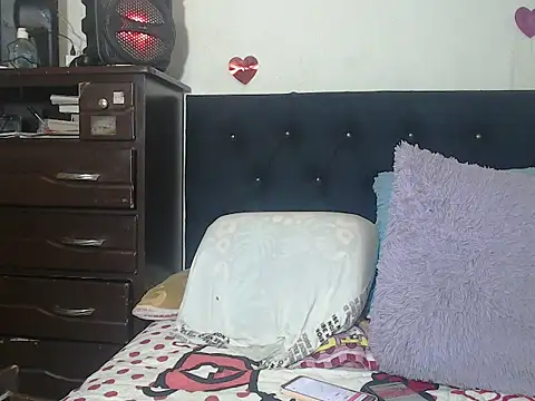 valerivegass online show from October 28, 2025, 5:34 pm