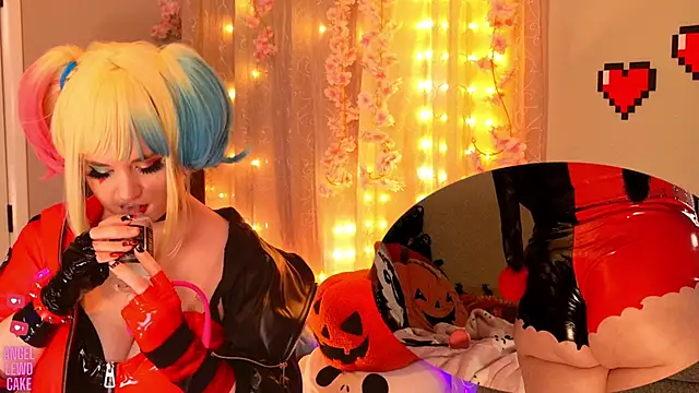 Snapshot of Angel-Lewd-Cake chatting on November 6, 2025, 3:21 am Angel-Lewd-Cake online show from November 6, 2025, 3:21 am