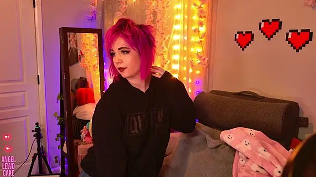 Snapshot of Angel-Lewd-Cake chatting on November 1, 2025, 7:35 am Angel-Lewd-Cake online show from November 1, 2025, 7:35 am