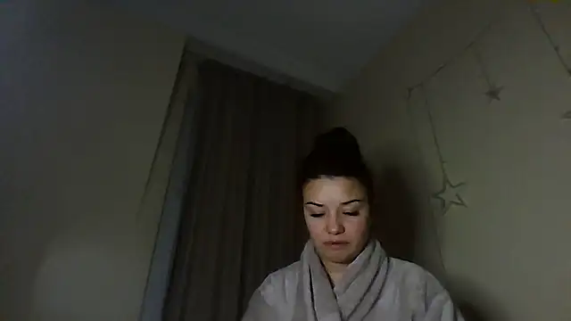 Linusya online show from February 1, 2026, 3:21 pm