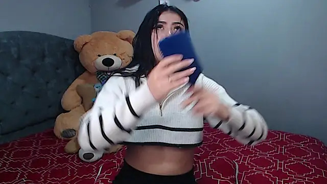 Snapshot of Gaby_foz chatting on July 28, 2026, 2:30 am Gaby foz online show from July 28, 2026, 2:30 am