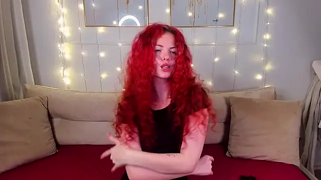 Snapshot of RubyAttwood chatting on January 31, 2025, 6:46 am RubyAttwood online show from January 31, 2025, 6:46 am