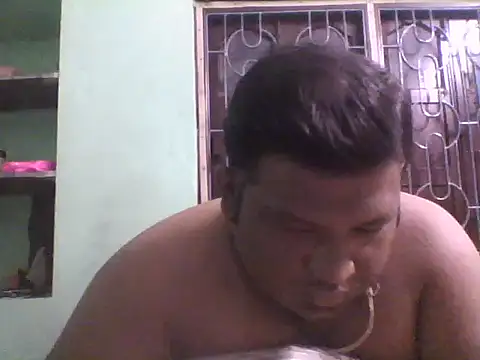 Snapshot of ssamit0808 chatting on November 10, 2025, 8:36 pm ssamit0808 online show from November 10, 2025, 8:36 pm