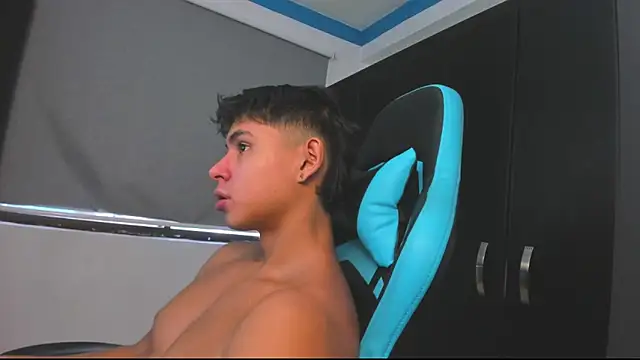 Bray Kevin online show from October 28, 2025, 2:27 pm