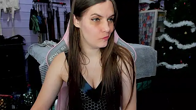 Snapshot of Stroynyash chatting on January 1, 2025, 11:51 pm Stroynyash online show from January 1, 2025, 11:51 pm