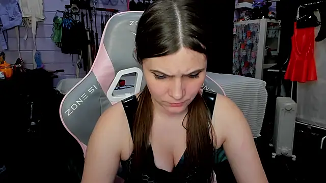 Snapshot of Stroynyash chatting on March 15, 2025, 12:04 am Stroynyash online show from March 15, 2025, 12:04 am