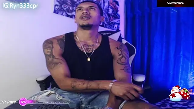 Snapshot of Ryan_coopper chatting on December 2, 2025, 2:01 am Ryan coopper online show from December 2, 2025, 2:01 am