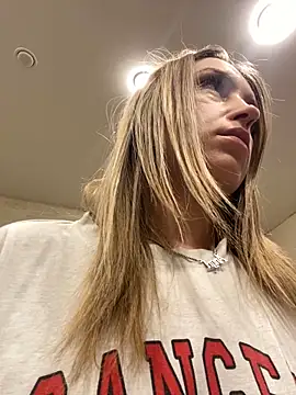 StasyWood online show from February 17, 2025, 1:36 am