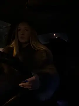 StasyWood online show from December 2, 2025, 1:50 am