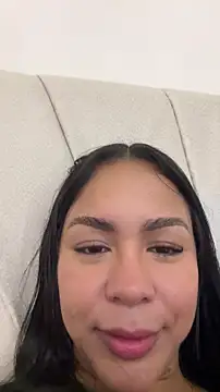 Snapshot of IsabelaVanegas_ chatting on November 26, 2025, 5:35 pm IsabelaVanegas online show from November 26, 2025, 5:35 pm