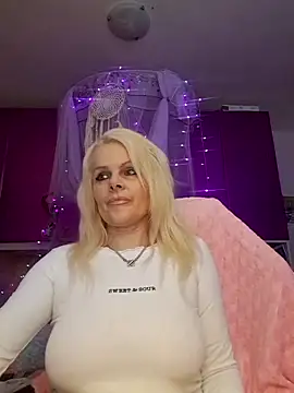 Angeldevilus online show from October 19, 2025, 1:19 am