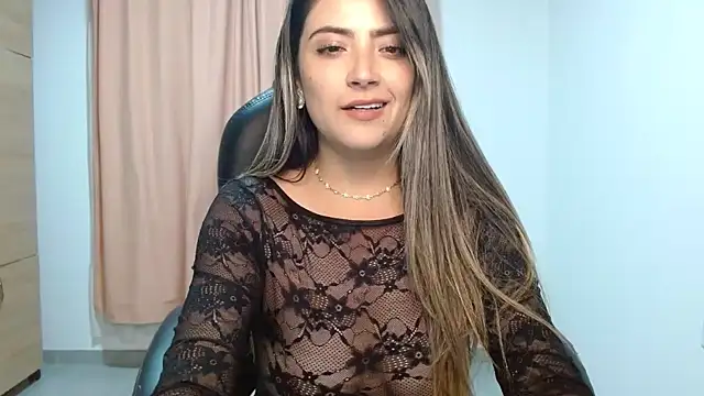 Snapshot of _sweet_rachel chatting on January 14, 2025, 4:04 am sweet rachel online show from January 14, 2025, 4:04 am