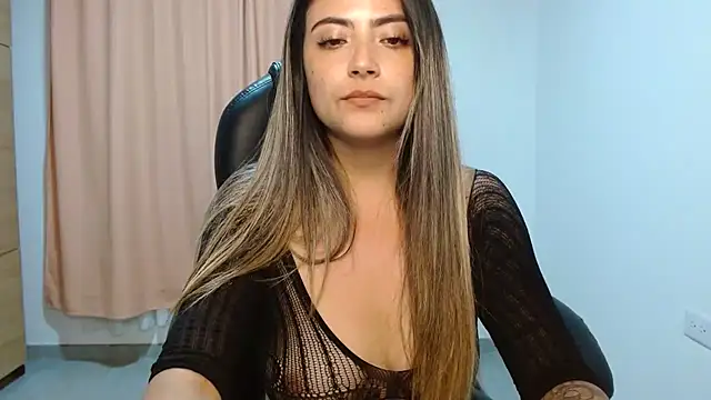 Snapshot of _sweet_rachel chatting on December 18, 2024, 3:37 am sweet rachel online show from December 18, 2024, 3:37 am