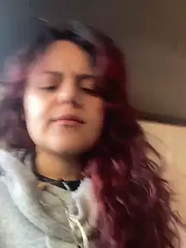 Scarletleon77 online show from February 28, 2026, 11:43 am