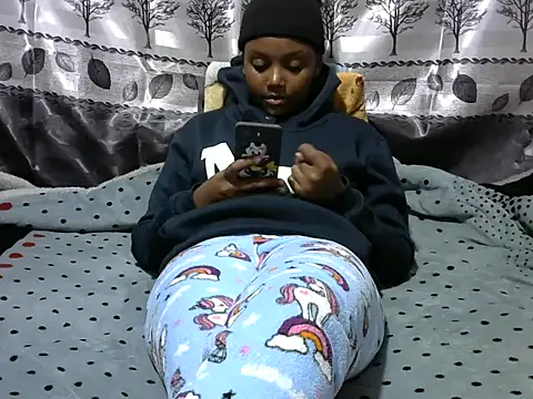 Snapshot of Sweet_kelsiey chatting on February 27, 2025, 5:16 pm Sweet kelsiey online show from February 27, 2025, 5:16 pm
