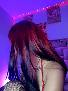 Snapshot of Hot_sophie_ chatting on October 7, 2025, 3:18 am Hot sophie online show from October 7, 2025, 3:18 am