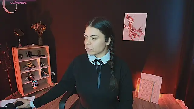  WednesdayFriday  online show from September 15, 2025, 4:29 pm