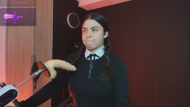  WednesdayFriday  online show from September 14, 2025, 5:24 pm