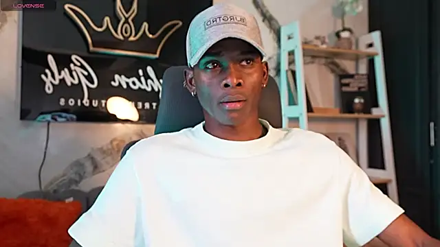 Snapshot of JacksonMuller_ chatting on February 12, 2026, 1:55 pm JacksonMuller online show from February 12, 2026, 1:55 pm