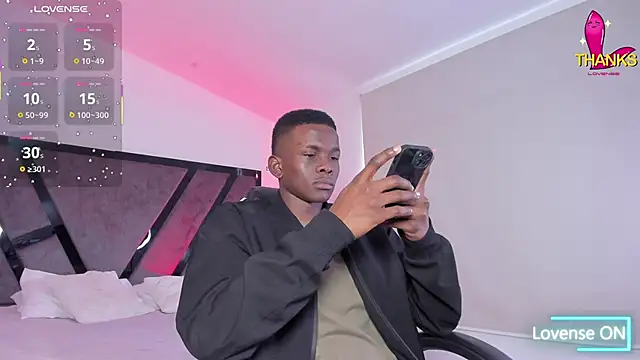 Snapshot of JacksonMuller_ chatting on February 19, 2026, 2:03 pm JacksonMuller online show from February 19, 2026, 2:03 pm