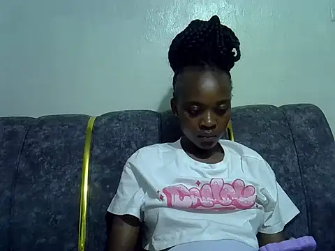 Snapshot of just_nuru chatting on October 21, 2025, 4:06 pm just nuru online show from October 21, 2025, 4:06 pm