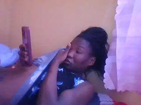 Snapshot of just_nala chatting on October 4, 2025, 12:50 pm just nala online show from October 4, 2025, 12:50 pm