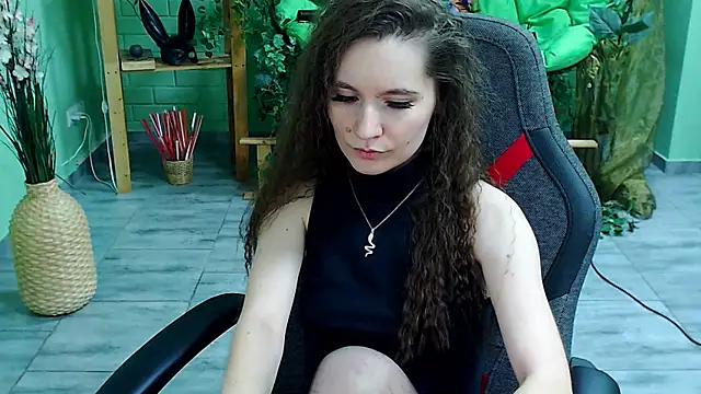 Snapshot of Miss_Barbara_ chatting on March 17, 2025, 10:08 pm Miss Barbara online show from March 17, 2025, 10:08 pm