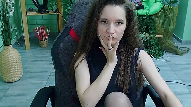 Snapshot of Miss_Barbara_ chatting on March 3, 2025, 10:42 pm Miss Barbara online show from March 3, 2025, 10:42 pm
