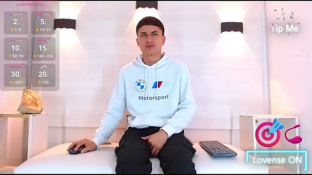 jeic 18 online show from September 18, 2025, 11:46 am