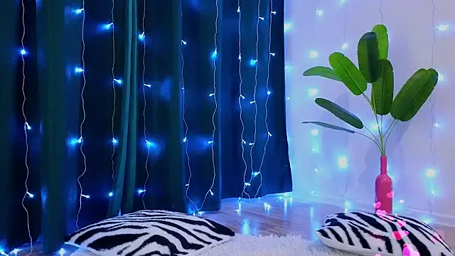 kristina amurova online show from March 25, 2026, 7:24 pm