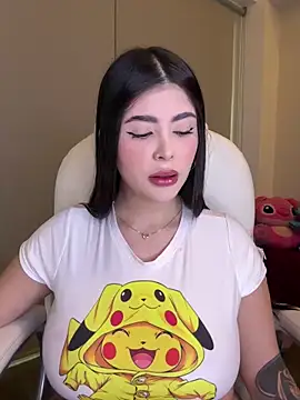 Snapshot of misslollipop04 chatting on November 29, 2025, 8:42 pm misslollipop04 online show from November 29, 2025, 8:42 pm