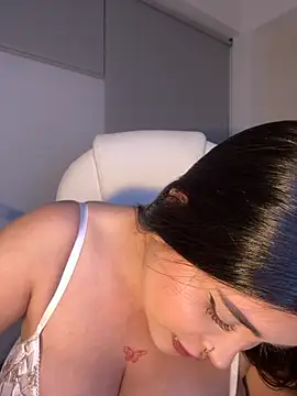 Snapshot of misslollipop04 chatting on October 26, 2025, 6:36 am misslollipop04 online show from October 26, 2025, 6:36 am