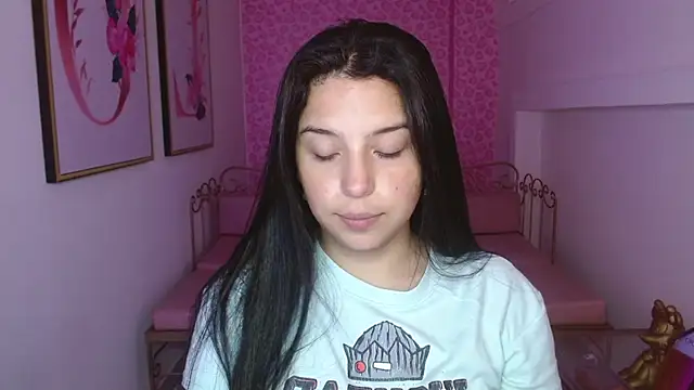 Small naughty  online show from May 25, 2026, 1:10 pm