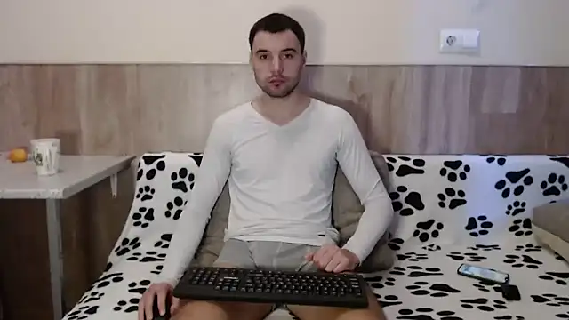 28nick28 online show from December 11, 2024, 9:30 am