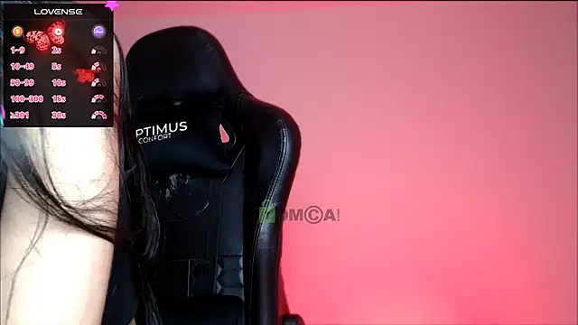 lilylouisee online show from February 18, 2025, 12:15 am