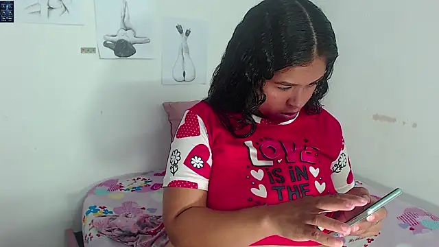 Snapshot of Hazel_donna chatting on November 22, 2025, 7:07 am Hazel donna online show from November 22, 2025, 7:07 am