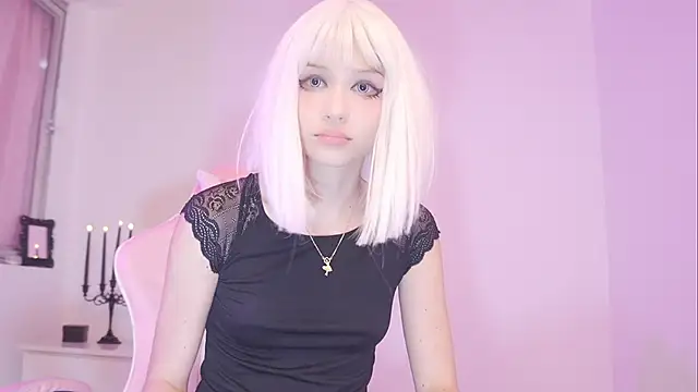 Snapshot of Stryxcy chatting on February 12, 2025, 6:19 am Stryxcy online show from February 12, 2025, 6:19 am