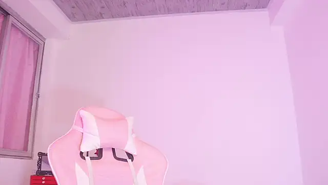 Snapshot of Stryxcy chatting on January 18, 2025, 3:20 am Stryxcy online show from January 18, 2025, 3:20 am